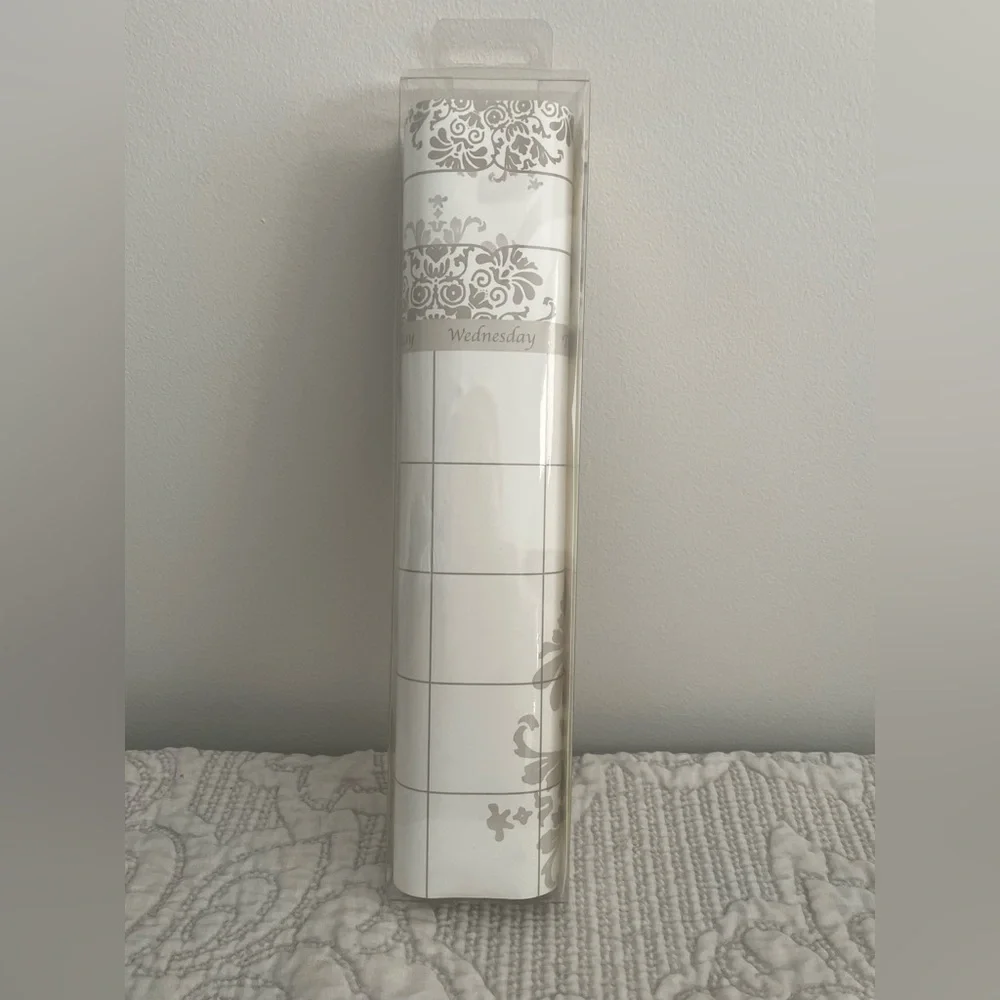 Dry erase calendar/memo board